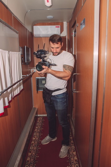 Backstage 8